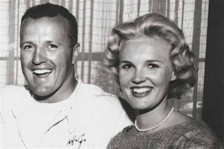 A.J. Foyt Biography, Age, Height, Wife, Net Worth, Family