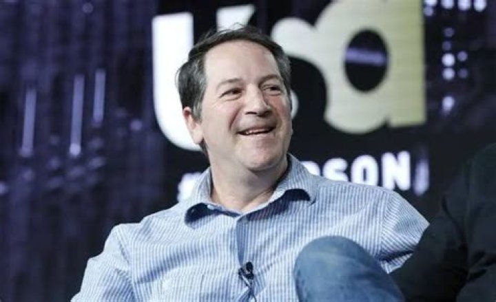 Aaron Korsh Biography, Age, Height, Wife, Net Worth, Family