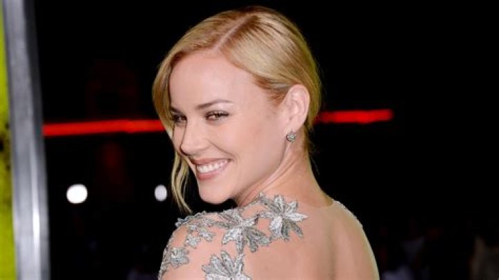Abbie Cornish Biography, Age, Height, Husband, Net Worth, Family