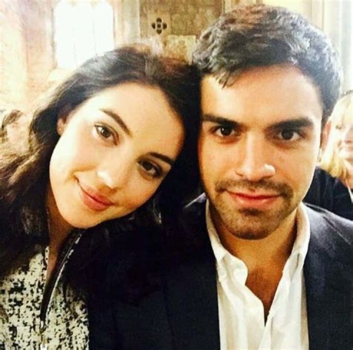 Adelaide Kane Biography, Age, Height, Husband, Net Worth, Family
