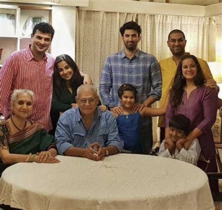 Aditya Roy Kapur Biography, Age, Height, Wife, Net Worth, Family