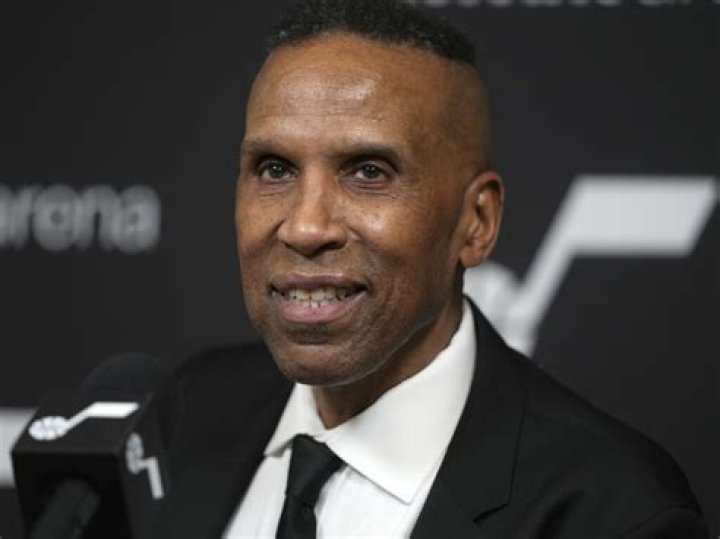 Adrian Dantley Biography, Age, Height, Wife, Net Worth, Family