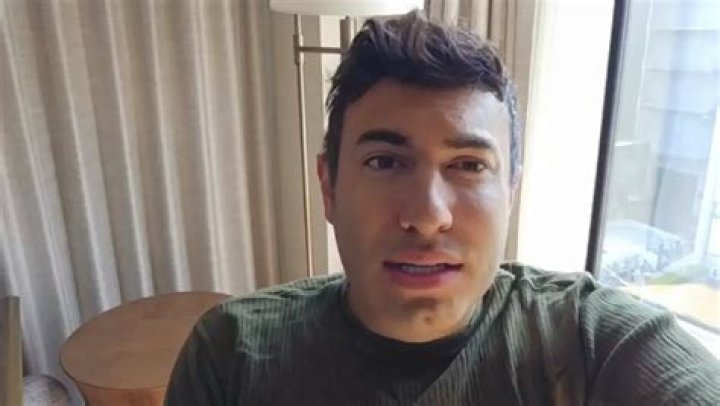 Adrian Mannarino Biography, Age, Height, Wife, Net Worth, Family
