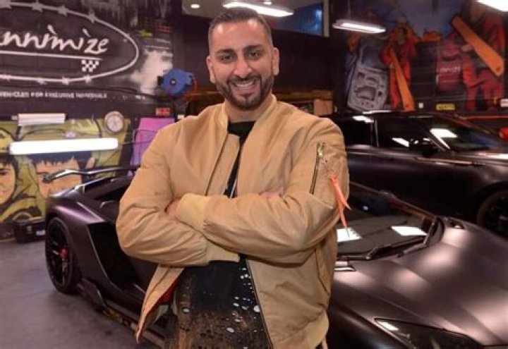 Agni Charalambous Biography, Age, Height, Husband, Net Worth, Family