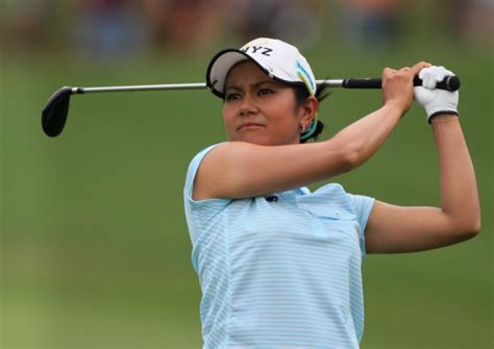 Ai Miyazato Biography, Age, Height, Husband, Net Worth, Family