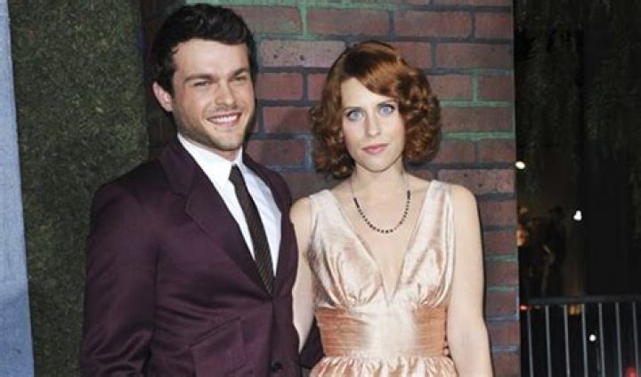 Alden Ehrenreich Biography, Age, Height, Wife, Net Worth, Family