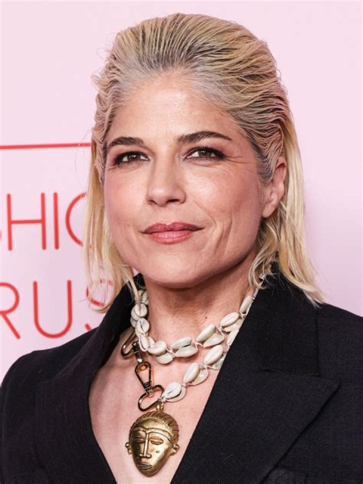 Alexia Dechamps Biography, Age, Height, Husband, Net Worth, Family