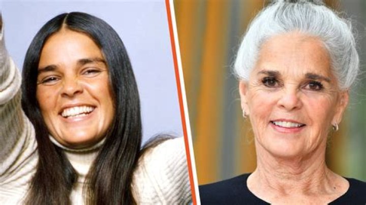 Ali MacGraw Biography, Age, Height, Husband, Net Worth, Family