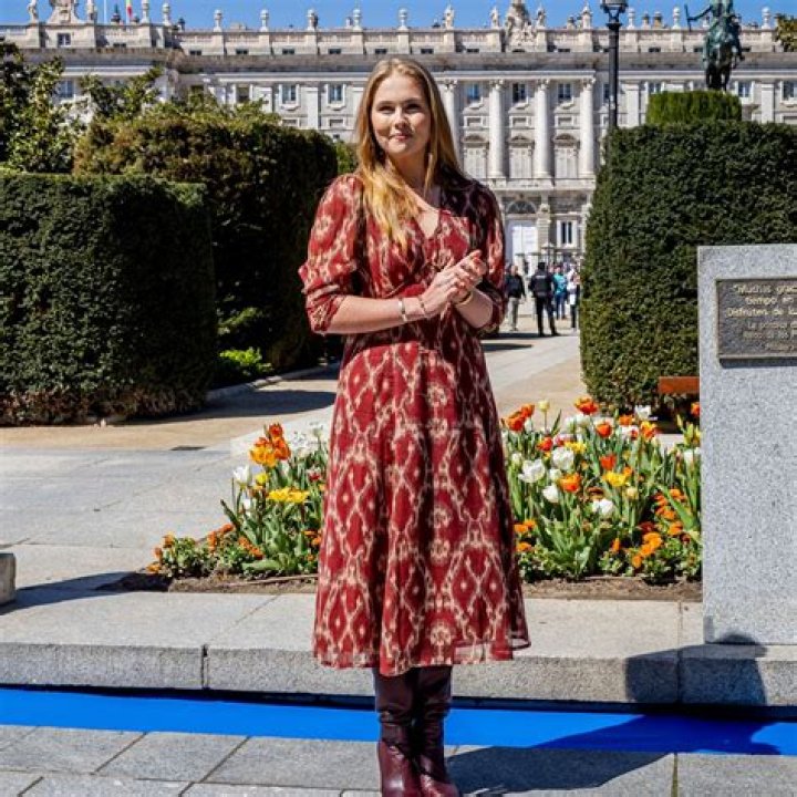 Amalia Fuentes biografía, edad, altura, esposa, net worth, familia