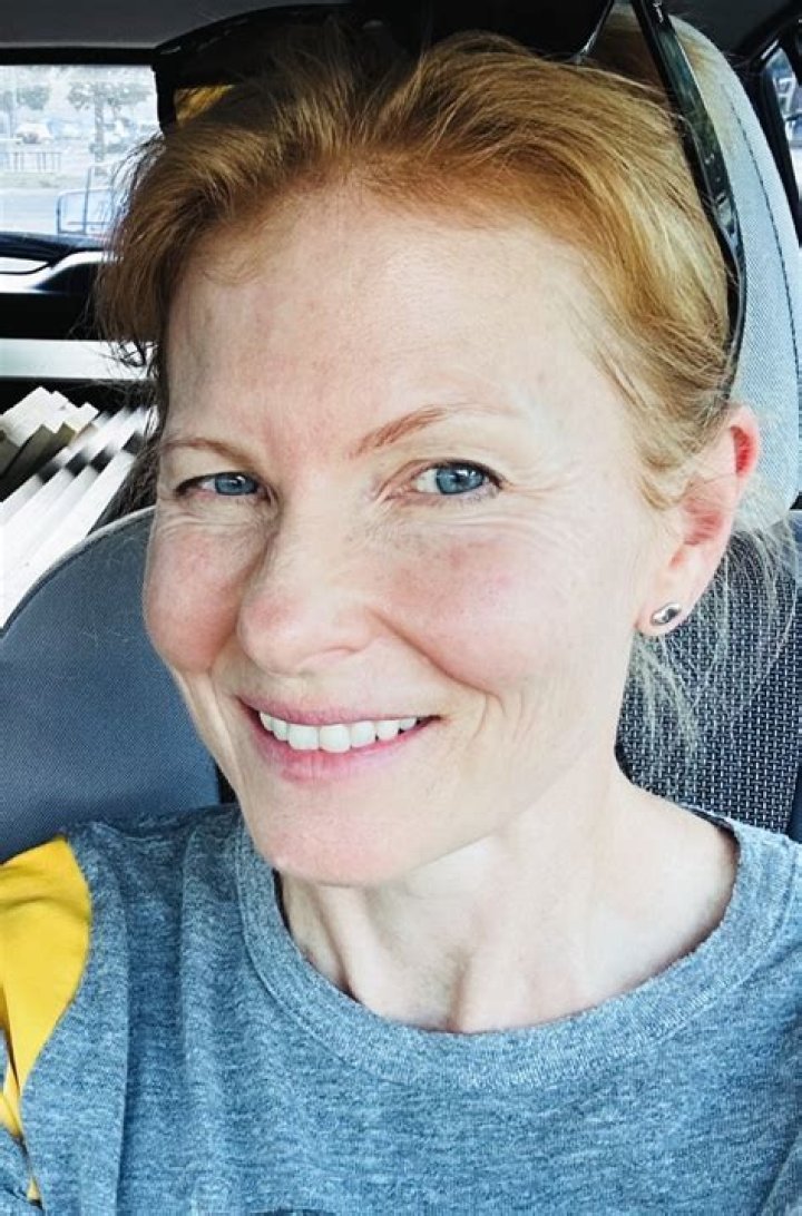 Ana Marie Cox Biography, Age, Height, Husband, Net Worth, Family