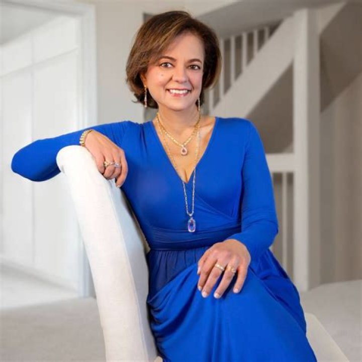 Anita Moorjani biografía, edad, altura, esposa, net worth, familia
