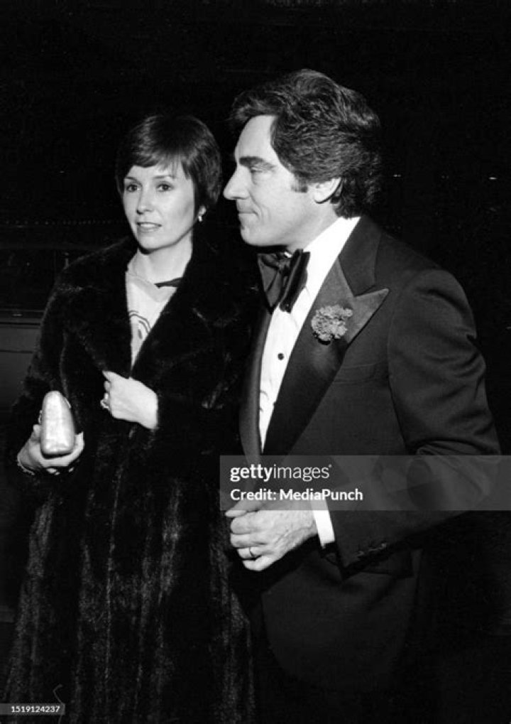 Anthony Newley Biography, Age, Height, Wife, Net Worth, Family