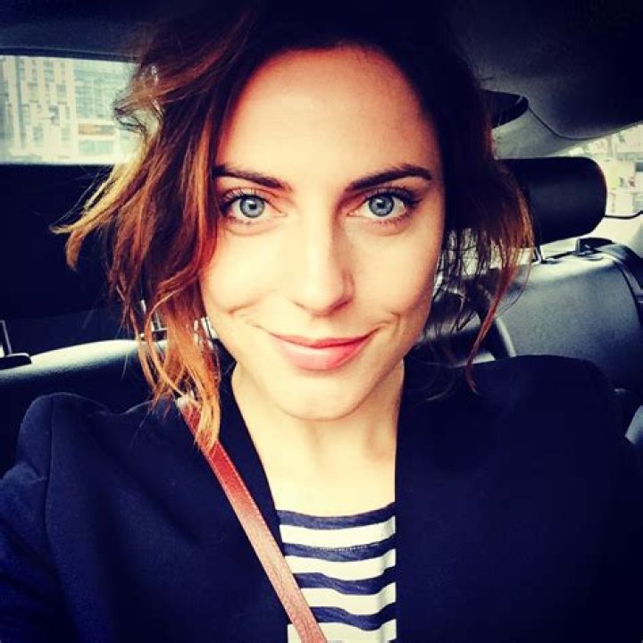 Antje Traue biografía, edad, altura, esposa, net worth, familia