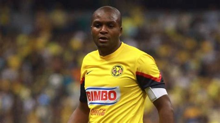 Aquivaldo Mosquera Biography, Age, Height, Wife, Net Worth, Family