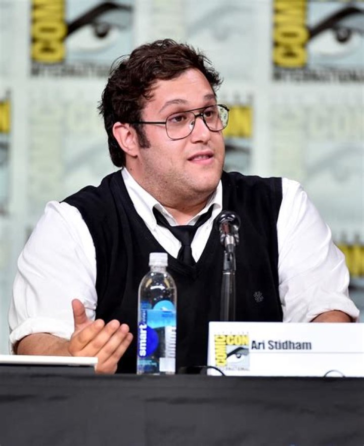 Ari Stidham Biography, Age, Height, Wife, Net Worth, Family