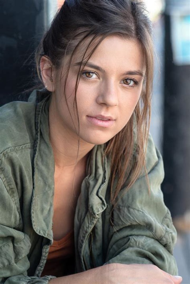 Aria Wallace Biography, Age, Height, Husband, Net Worth, Family