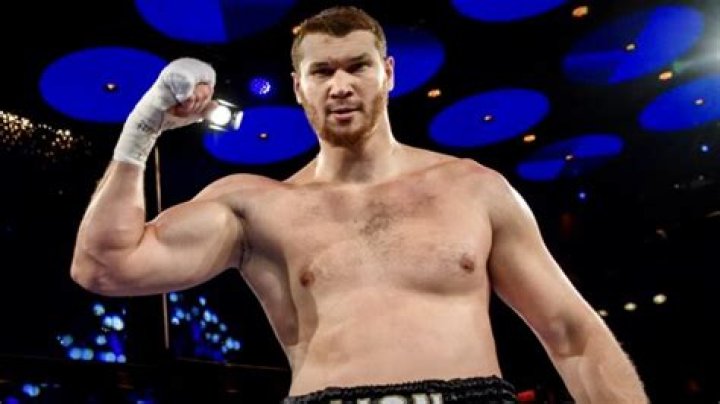 Arslanbek Makhmudov Biography, Age, Height, Wife, Net Worth, Family