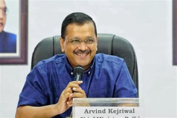 Arvind Kejriwal Biography, Age, Height, Wife, Net Worth, Family