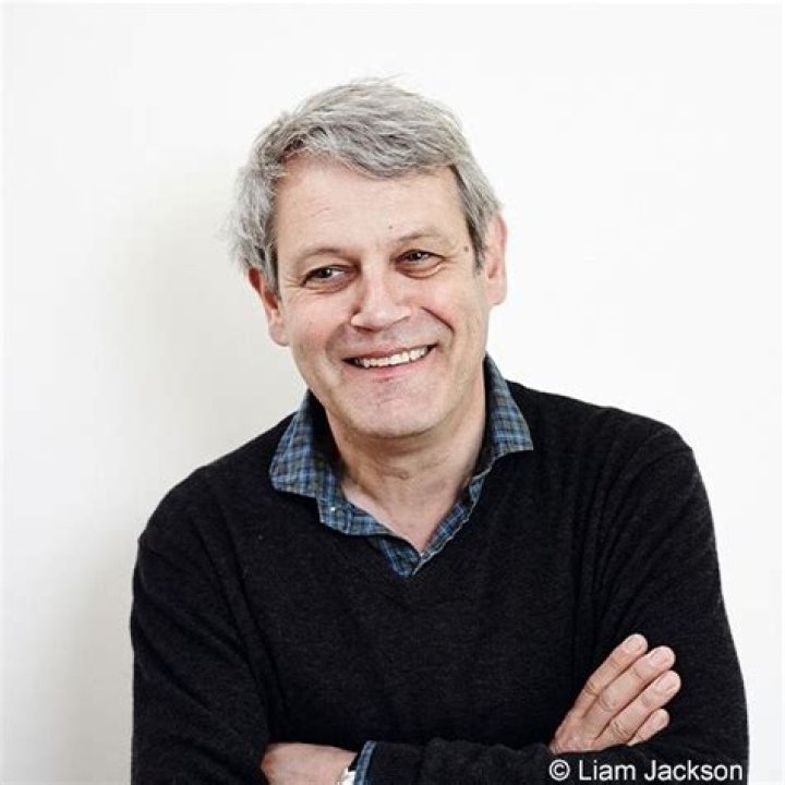 Axel Scheffler Biography, Age, Height, Wife, Net Worth, Family