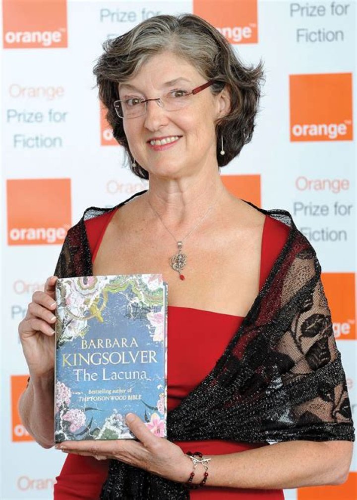 Barbara Kingsolver Biography, Age, Height, Husband, Net Worth, Family