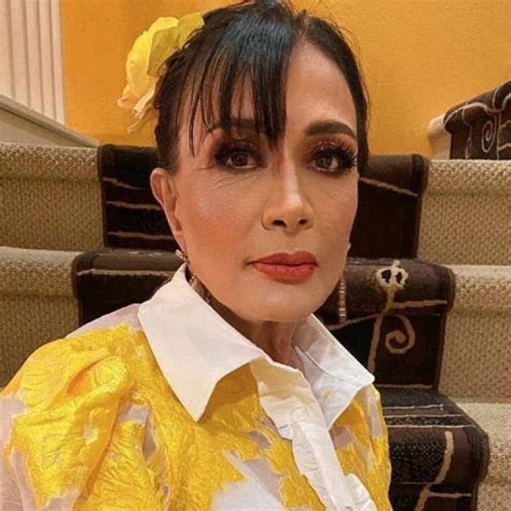 Beatriz Adriana biografía, edad, altura, esposa, net worth, familia