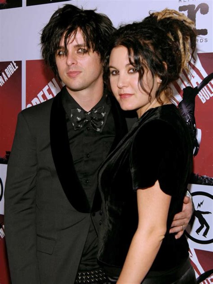 Billie Joe Armstrong Biography, Age, Height, Wife, Net Worth, Family