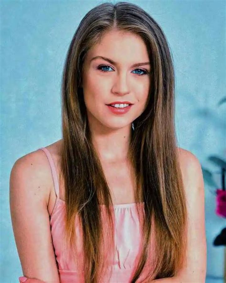Bonnie Canino Biography, Age, Height, Husband, Net Worth, Family