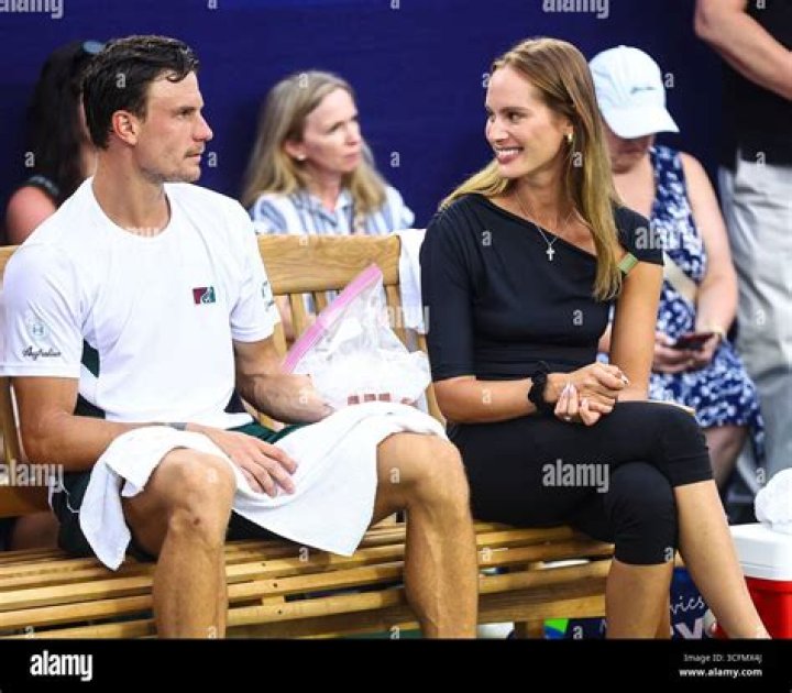 Botic van de Zandschulp Biography, Age, Height, Wife, Net Worth, Family