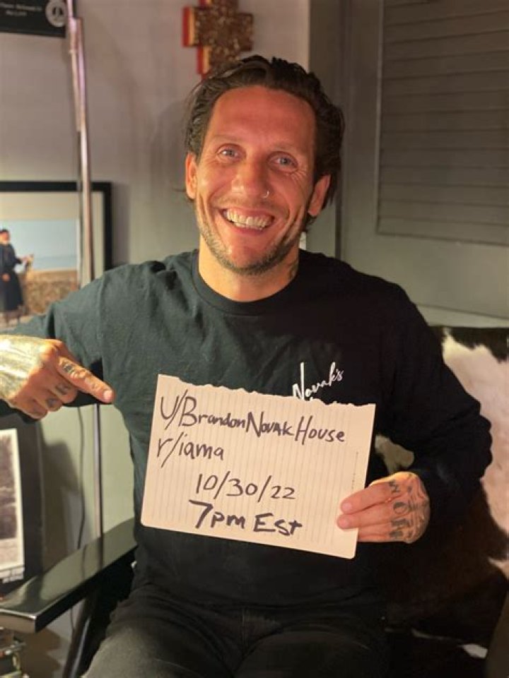 Brandon Novak biografía, edad, altura, esposo, net worth, familia