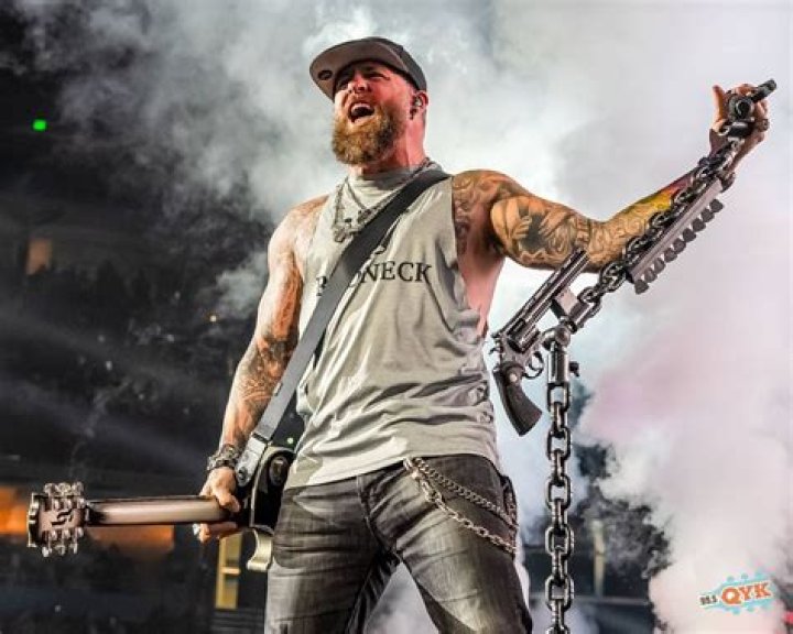Brantley Gilbert Biography, Age, Height, Wife, Net Worth, Family