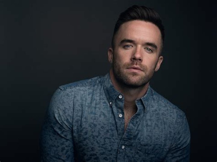 Brian Justin Crum Biography, Age, Height, Wife, Net Worth, Family