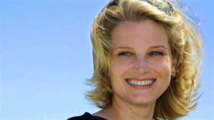Bridget Duff Biography, Age, Height, Husband, Net Worth, Family