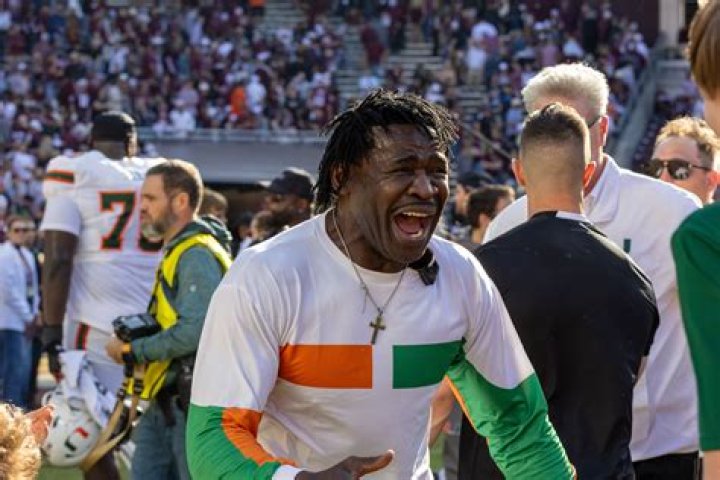 Bruce Irvin biografía, edad, altura, esposo, net worth, familia