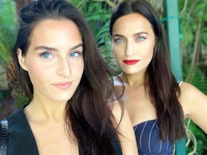 Caitlin Leahy Biography, Age, Height, Husband, Net Worth, Family