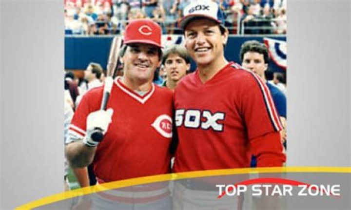 Carlton Fisk Biography, Age, Height, Wife, Net Worth, Family