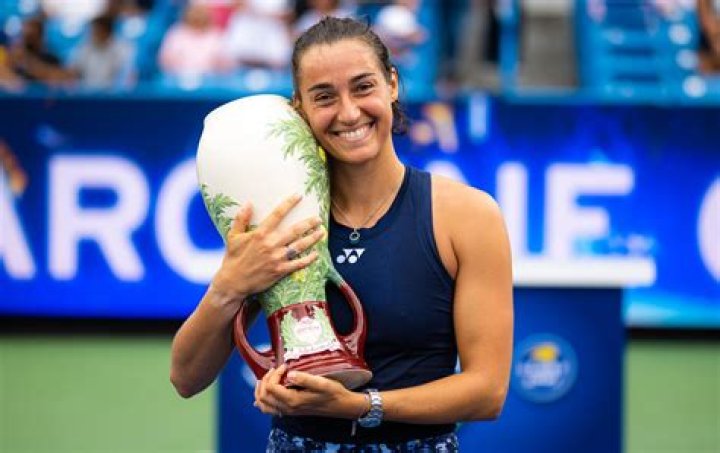Caroline Garcia Biography, Age, Height, Husband, Net Worth, Family