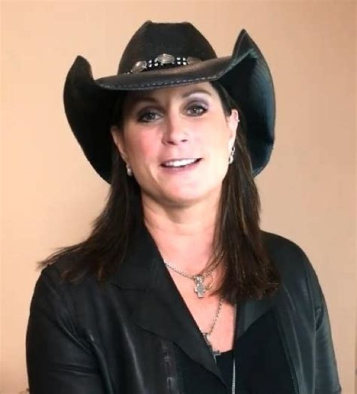 Carter Leathers Biography, Age, Height, Husband, Net Worth, Family