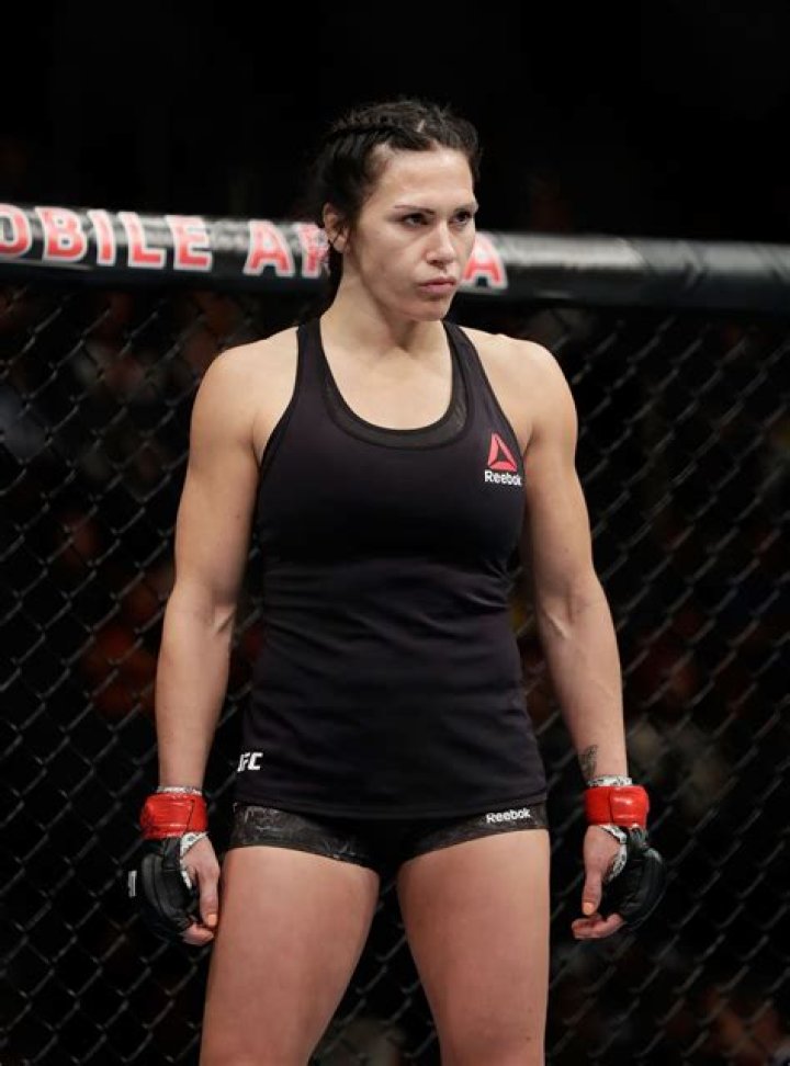 Cat Zingano Biography, Age, Height, Husband, Net Worth, Family
