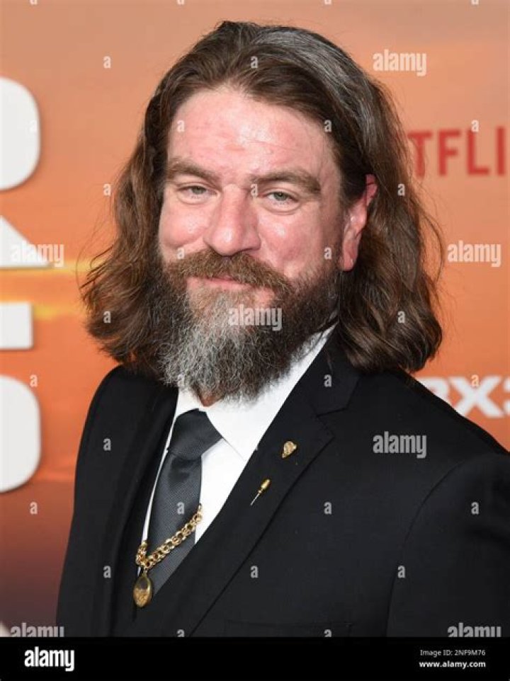 Charles Halford biografía, edad, altura, esposo, net worth, familia