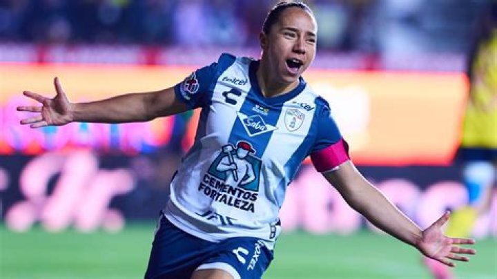 Charlyn Corral biografía, edad, altura, esposa, net worth, familia