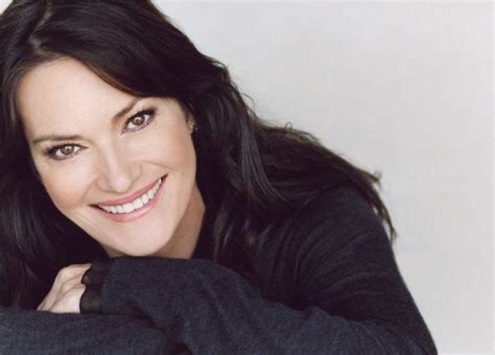 Chelsea Field Biography, Age, Height, Husband, Net Worth, Family