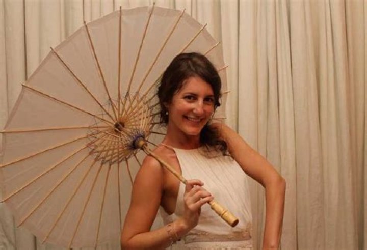 Chelsy Bakula Biography, Age, Height, Husband, Net Worth, Family