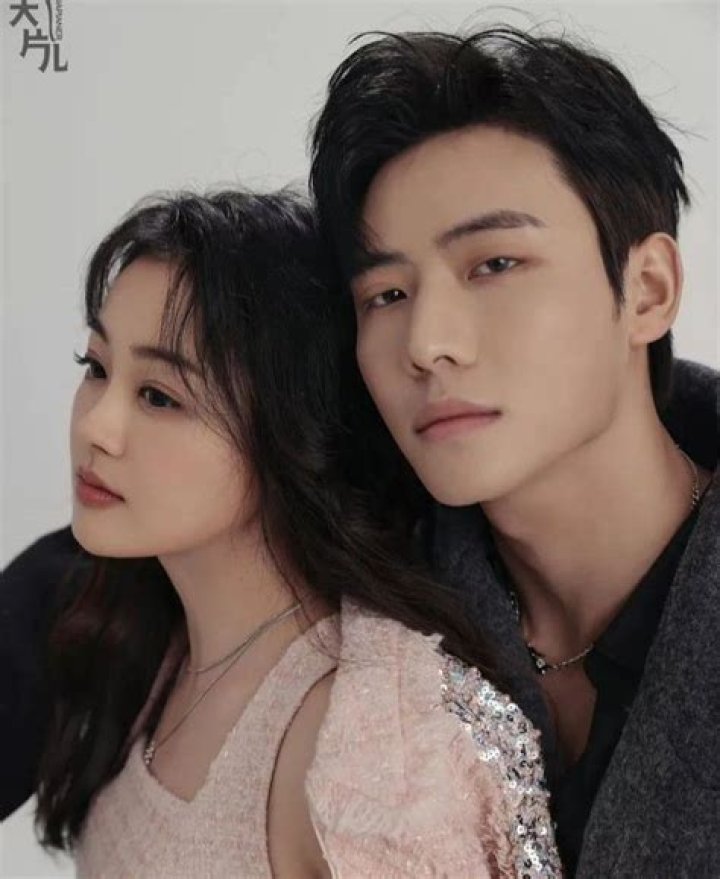Chen Shi-Zheng Biography, Age, Height, Wife, Net Worth, Family