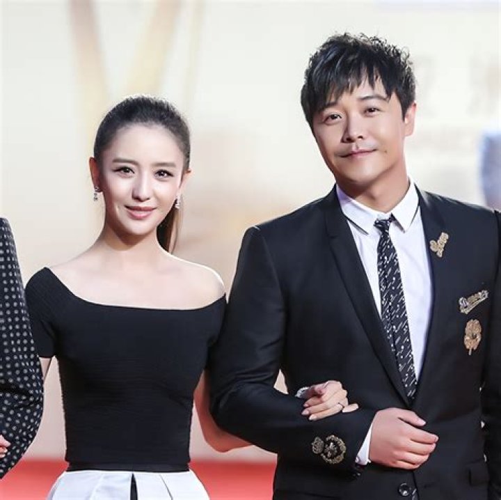 Chen Sicheng Biography, Age, Height, Wife, Net Worth, Family
