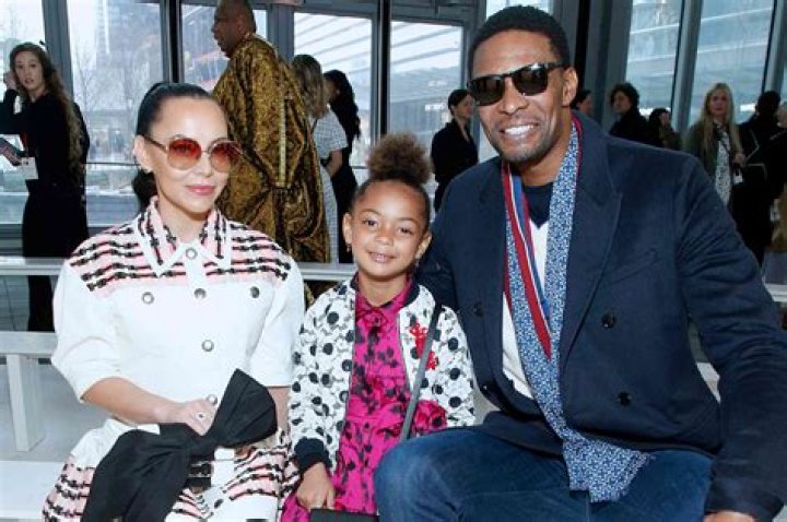 Chris Bosh Biography, Age, Height, Wife, Net Worth, Family