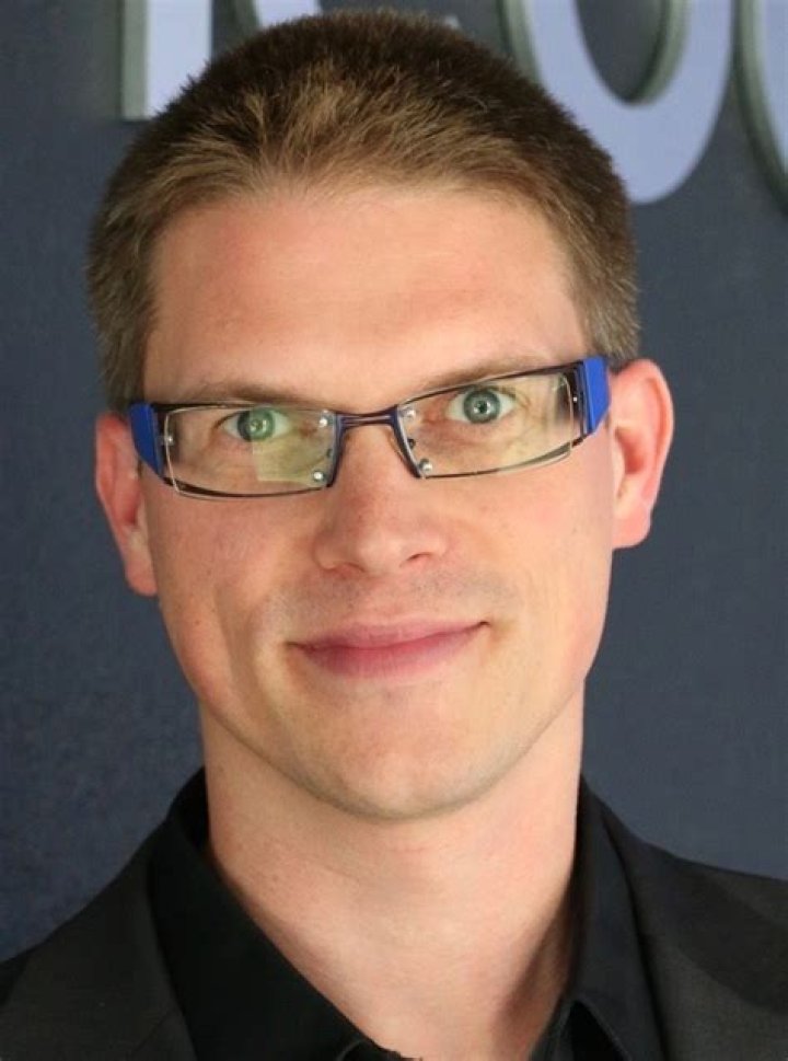 Chris C. Kemp biografía, edad, altura, esposo, net worth, familia