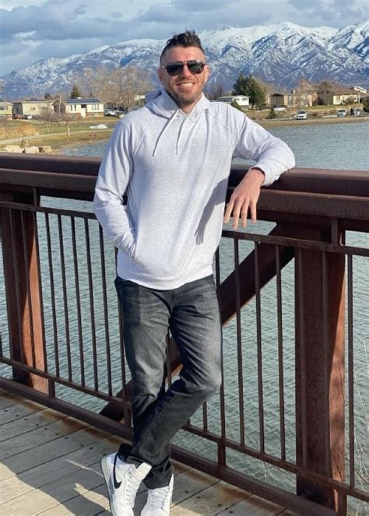Chris Camozzi Biography, Age, Height, Wife, Net Worth, Family