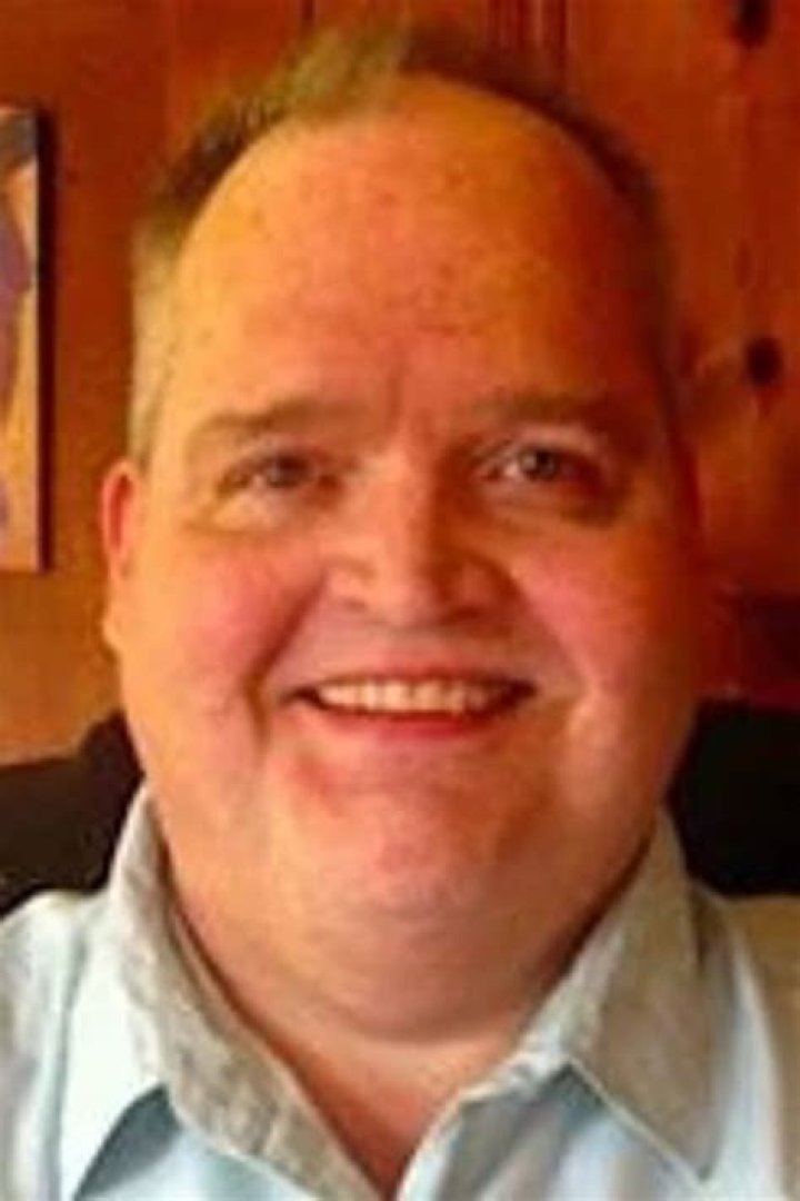 Chuck Knipp Biography, Age, Height, Wife, Net Worth, Family