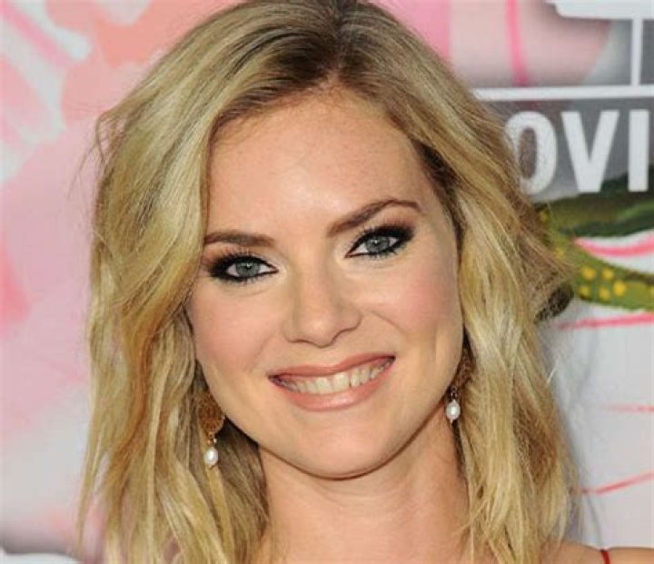 Cindy Busby Biography, Age, Height, Husband, Net Worth, Family