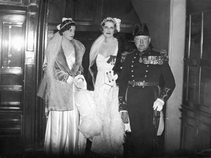 Clementine Churchill Biography, Age, Height, Husband, Net Worth, Family